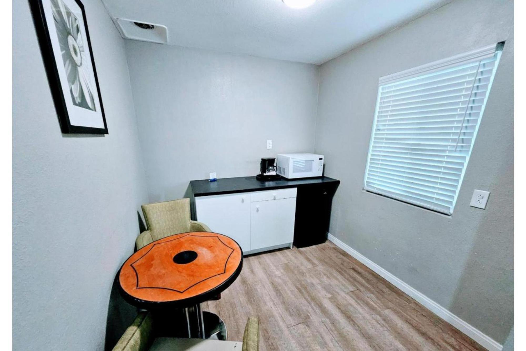 Hotel Ridgecrest An Extended Stay Studio מראה חיצוני תמונה