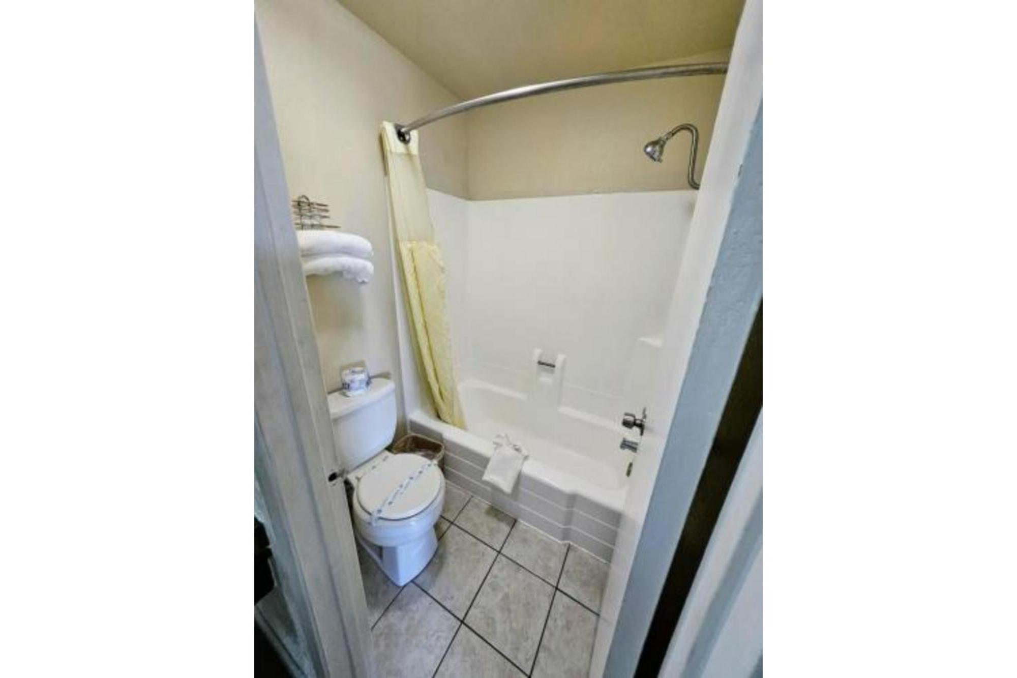 Hotel Ridgecrest An Extended Stay Studio מראה חיצוני תמונה