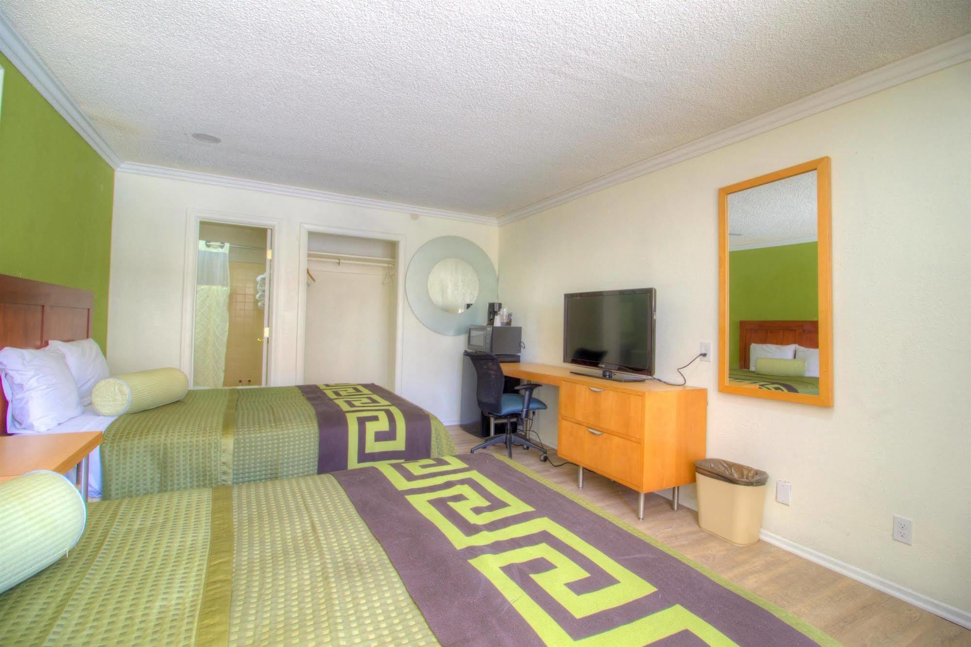 Hotel Ridgecrest An Extended Stay Studio מראה חיצוני תמונה